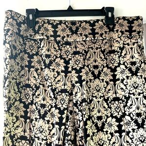 7th Avenue New York and Company Black/Gold Pant